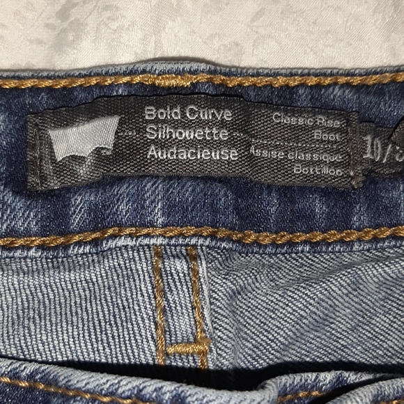 Levi's San Francisco boot cut bold curve jeans‎ - Picture 2 of 3